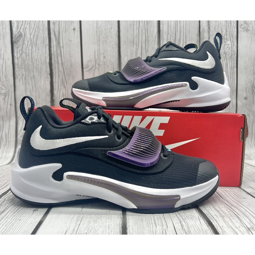 Nike Zoom‎ Freak 3 GS Project 34 Black Red Youth Size 6.5Y DB4158-001 New